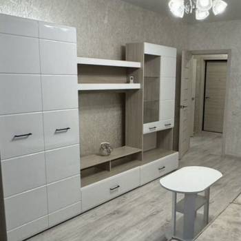 Продается 1-комнатная квартира, 43 м²