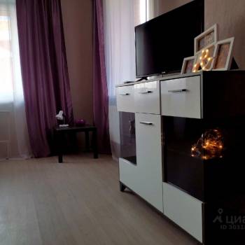 Сдается 1-комнатная квартира, 42 м²