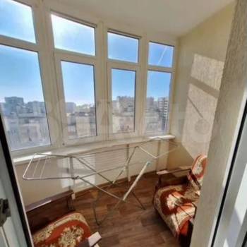 Продается 1-комнатная квартира, 52,7 м²