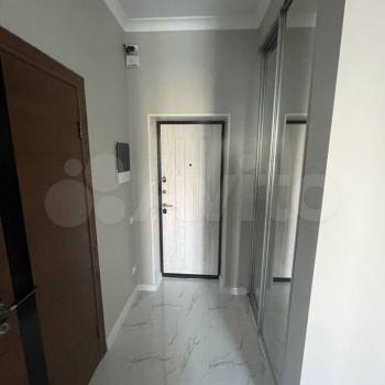 Продается 1-комнатная квартира, 53,7 м²