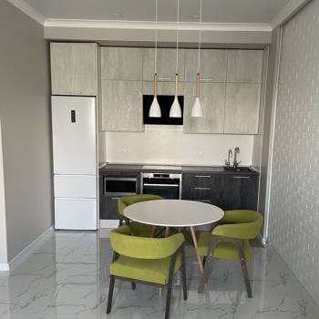 Продается 1-комнатная квартира, 53,7 м²