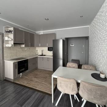 Продается 2-х комнатная квартира, 56,8 м²