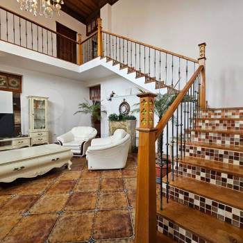 Продается Дом, 253 м²