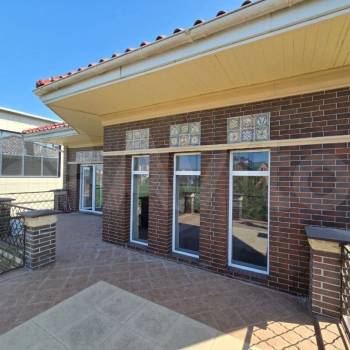 Продается Дом, 253 м²