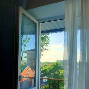 Продается 1-комнатная квартира, 33 м²