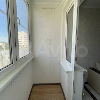 Продается 1-комнатная квартира, 43 м²