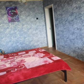 Продается 3-х комнатная квартира, 42 м²