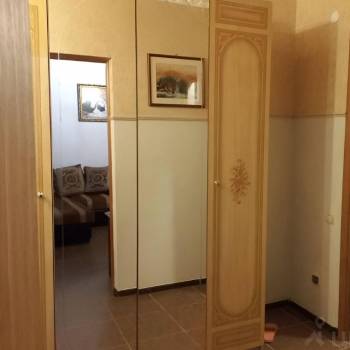 Продается 1-комнатная квартира, 37 м²