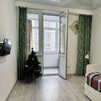 Продается 1-комнатная квартира, 36 м²