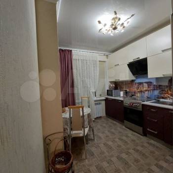 Продается 1-комнатная квартира, 38 м²