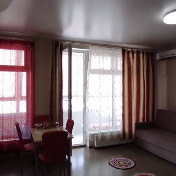 Продается 1-комнатная квартира, 33 м²