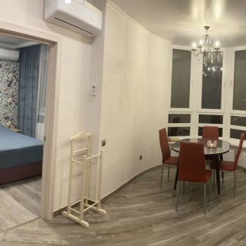 Продается 1-комнатная квартира, 41 м²