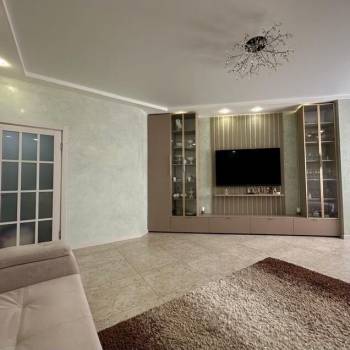 Продается 2-х комнатная квартира, 60 м²