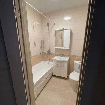 Продается 1-комнатная квартира, 44 м²