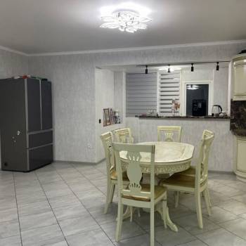 Продается Дом, 426 м²