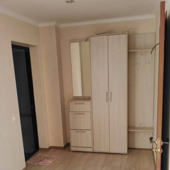 Сдается 2-х комнатная квартира, 110 м²