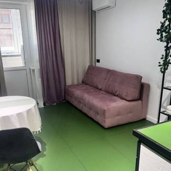 Продается 1-комнатная квартира, 45 м²