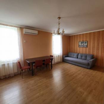 Продается 2-х комнатная квартира, 62 м²