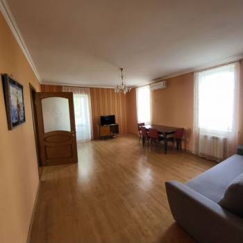 Продается 2-х комнатная квартира, 62 м²
