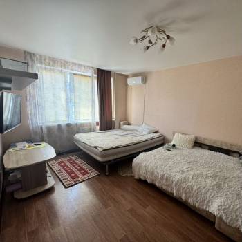 Продается 1-комнатная квартира, 39 м²