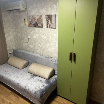 Сдается 1-комнатная квартира, 42 м²