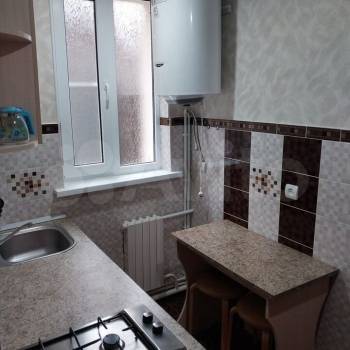 Сдается 1-комнатная квартира, 42 м²