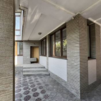 Продается Дом, 427 м²