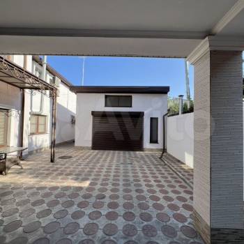 Продается Дом, 427 м²