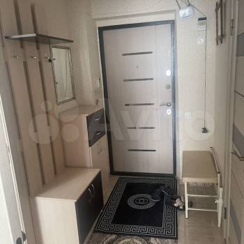 Продается 1-комнатная квартира, 44 м²