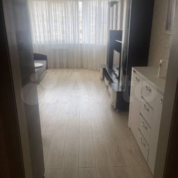 Продается 1-комнатная квартира, 44 м²