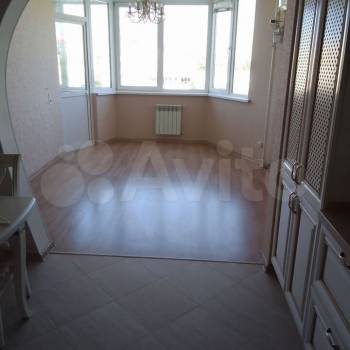 Продается 3-х комнатная квартира, 100 м²