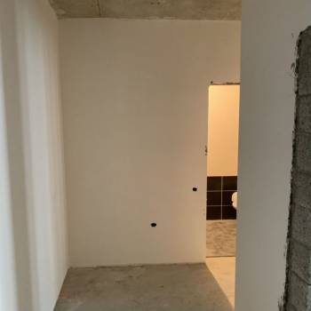 Продается 1-комнатная квартира, 43 м²