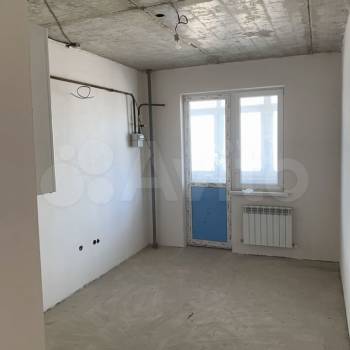 Продается 1-комнатная квартира, 43 м²