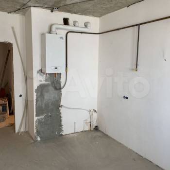 Продается 1-комнатная квартира, 43 м²