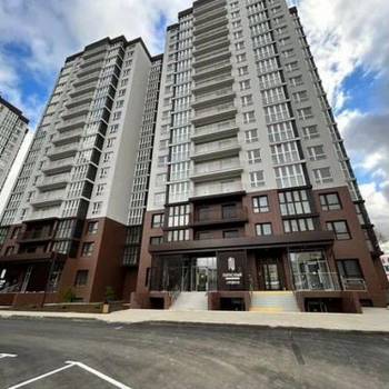 Продается 1-комнатная квартира, 42,5 м²