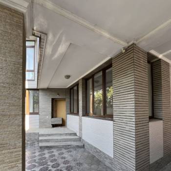 Продается Дом, 427 м²