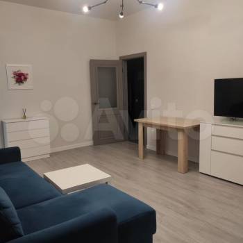Сдается Многокомнатная квартира, 78 м²