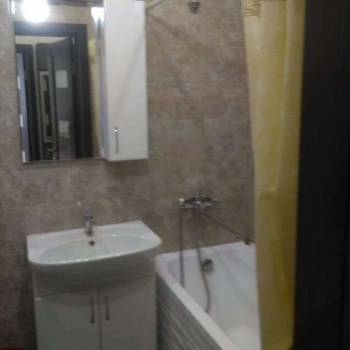 Продается 1-комнатная квартира, 35 м²