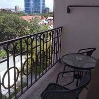 Продается 1-комнатная квартира, 48 м²