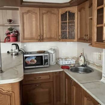 Сдается Многокомнатная квартира, 100 м²