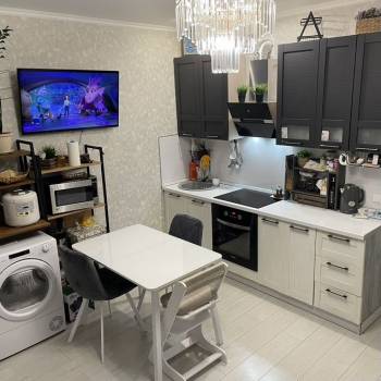 Продается 2-х комнатная квартира, 90 м²