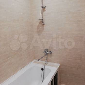 Продается 1-комнатная квартира, 41,6 м²