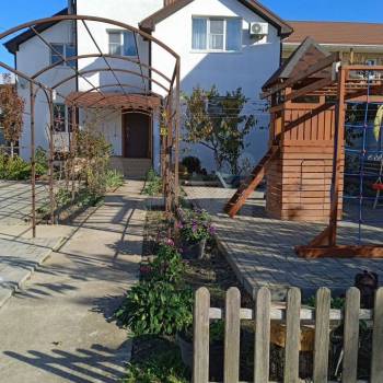 Продается Дом, 233 м²