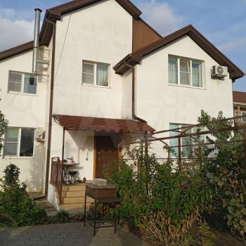 Продается Дом, 233 м²