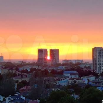 Продается 1-комнатная квартира, 33 м²