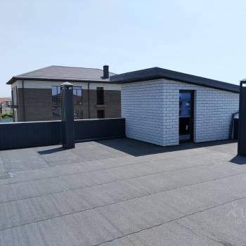 Продается Дом, 200 м²