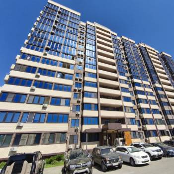Продается 1-комнатная квартира, 48 м²