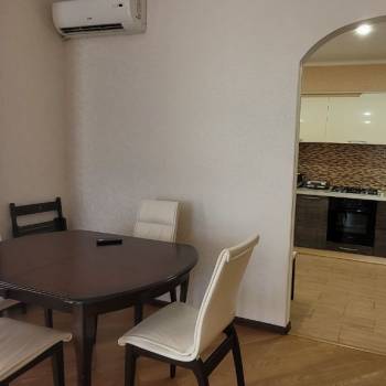 Продается 3-х комнатная квартира, 98 м²