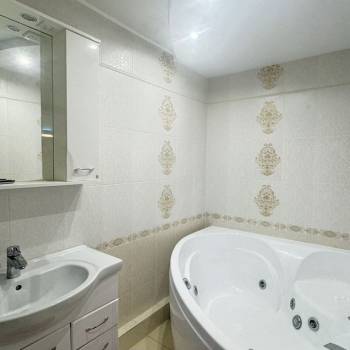 Продается Многокомнатная квартира, 126,5 м²