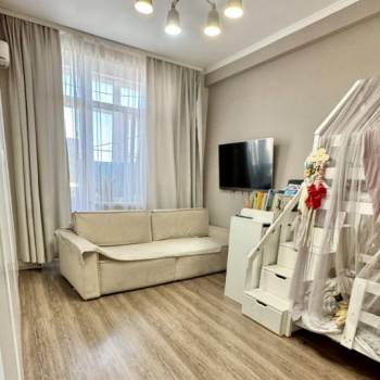 Продается 1-комнатная квартира, 37,6 м²